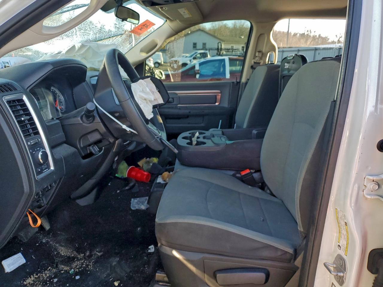 2022 Ram 1500 Classic Slt - Фото 7