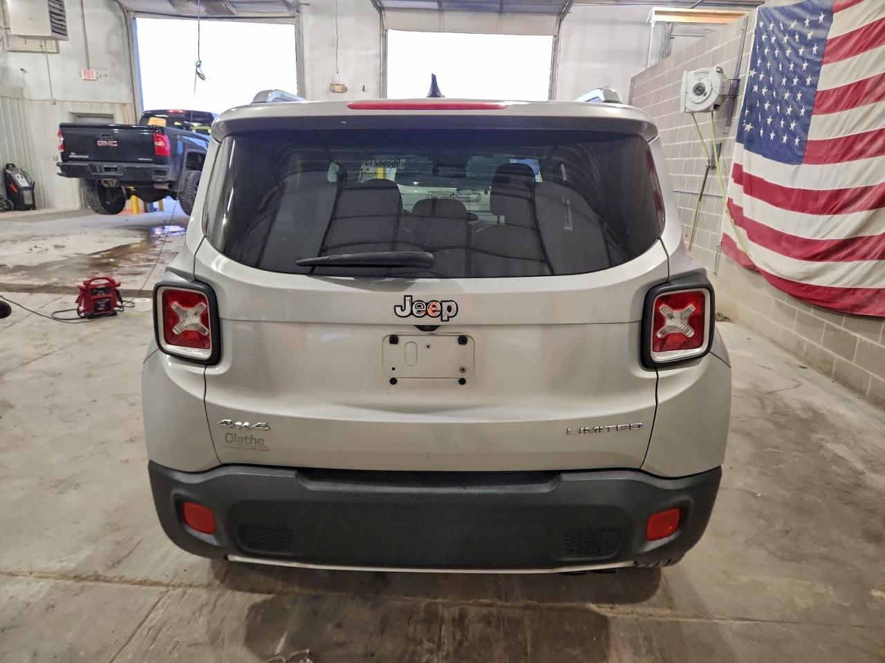 2015 Jeep Renegade Limited - Фото 6