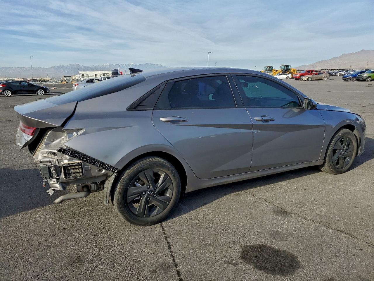 2023 Hyundai Elantra Hybrid Blue - Фото 3