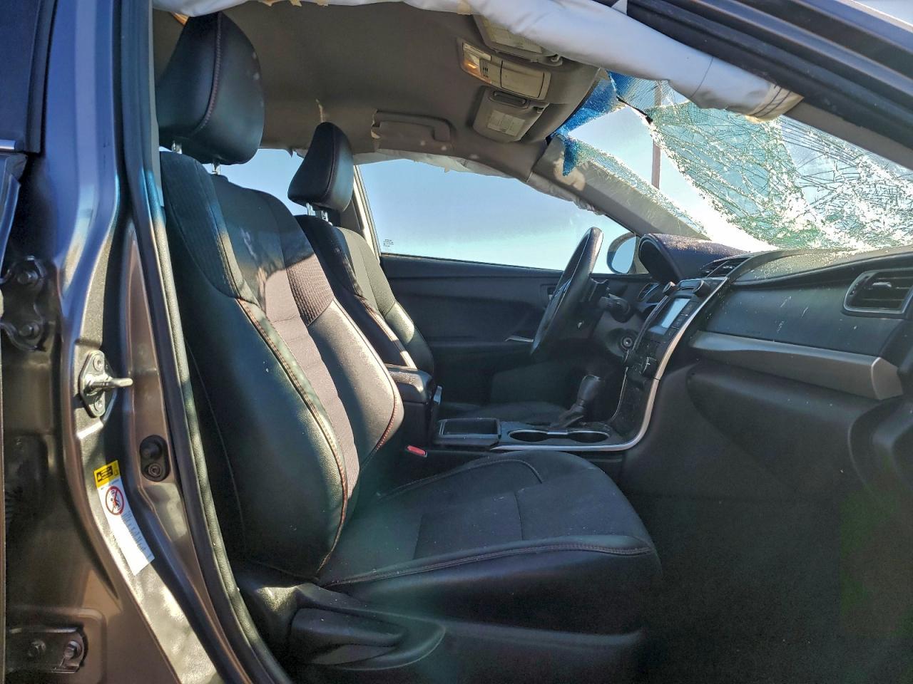 2017 Toyota Camry Se - Image 7