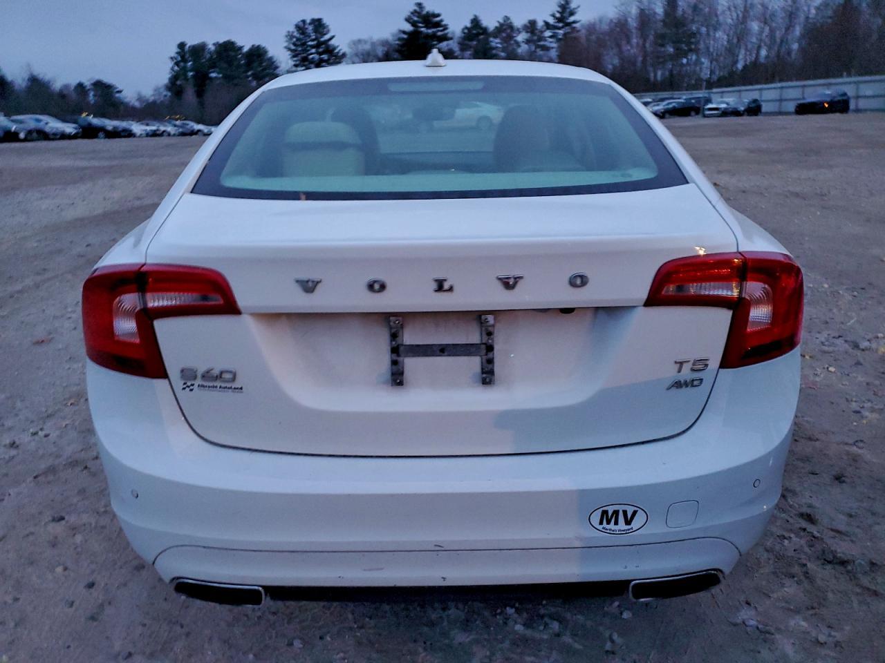 2016 Volvo S60 Premier - Фото 6