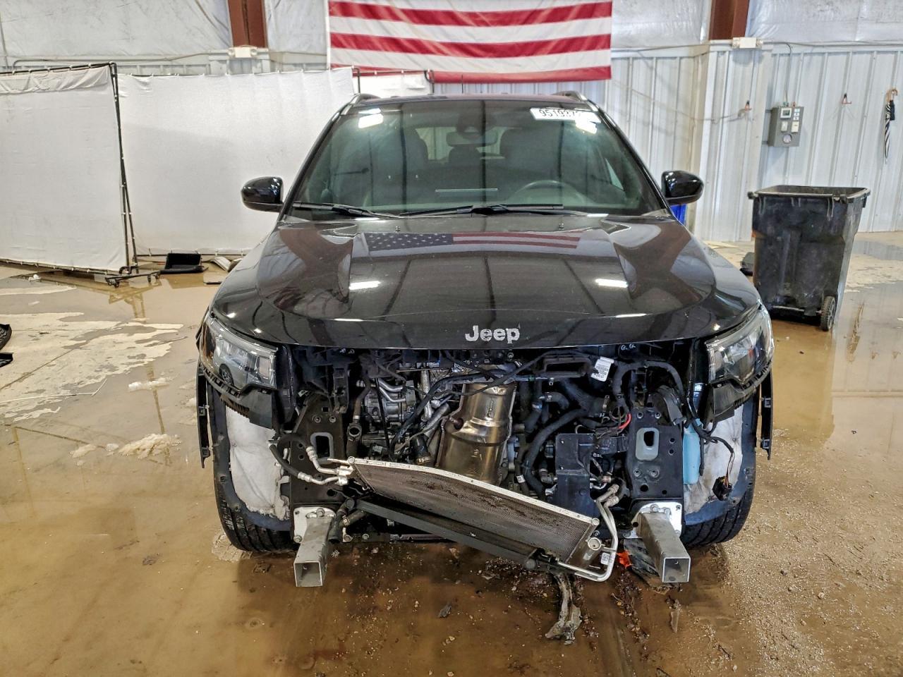 2024 Jeep Compass Latitude - Image 5