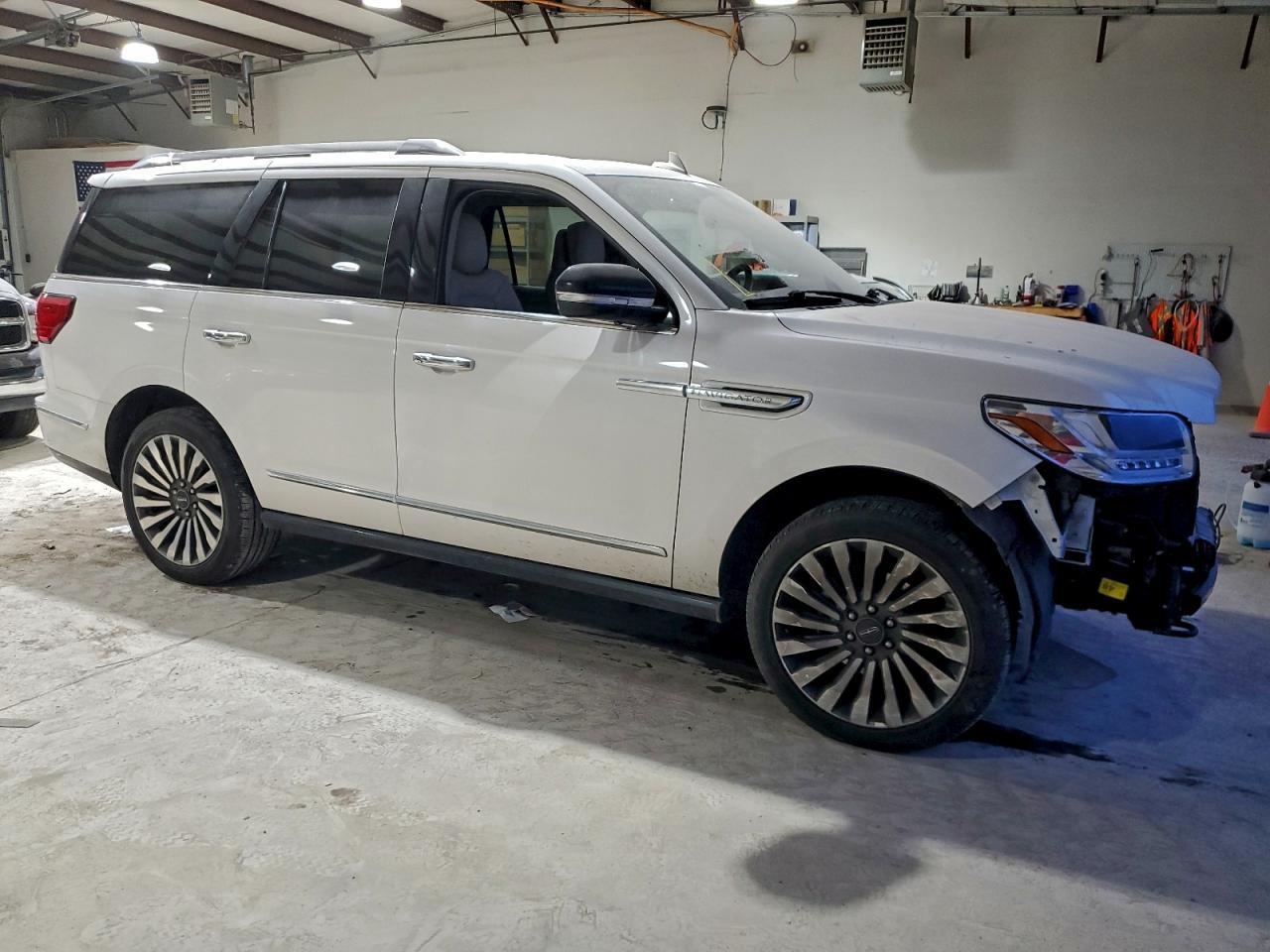 2019 Lincoln Navigator Reserve - Фото 4