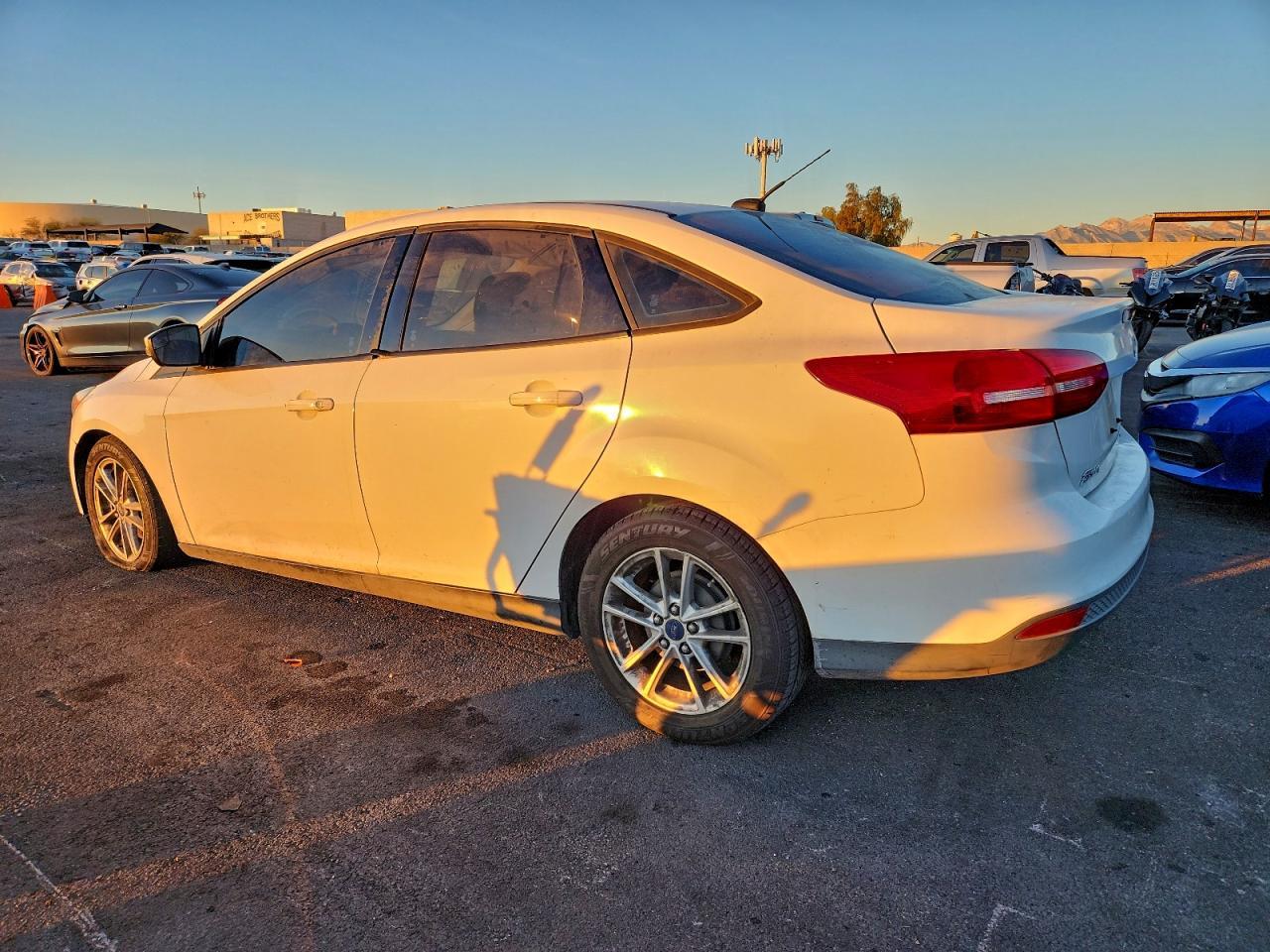 2016 Ford Focus Se - Image 2