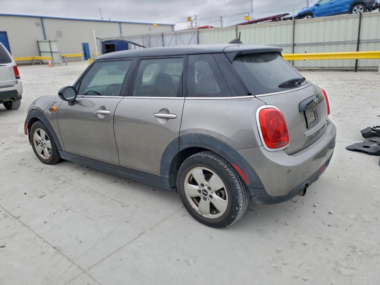 2016 Mini Cooper - Фото 2