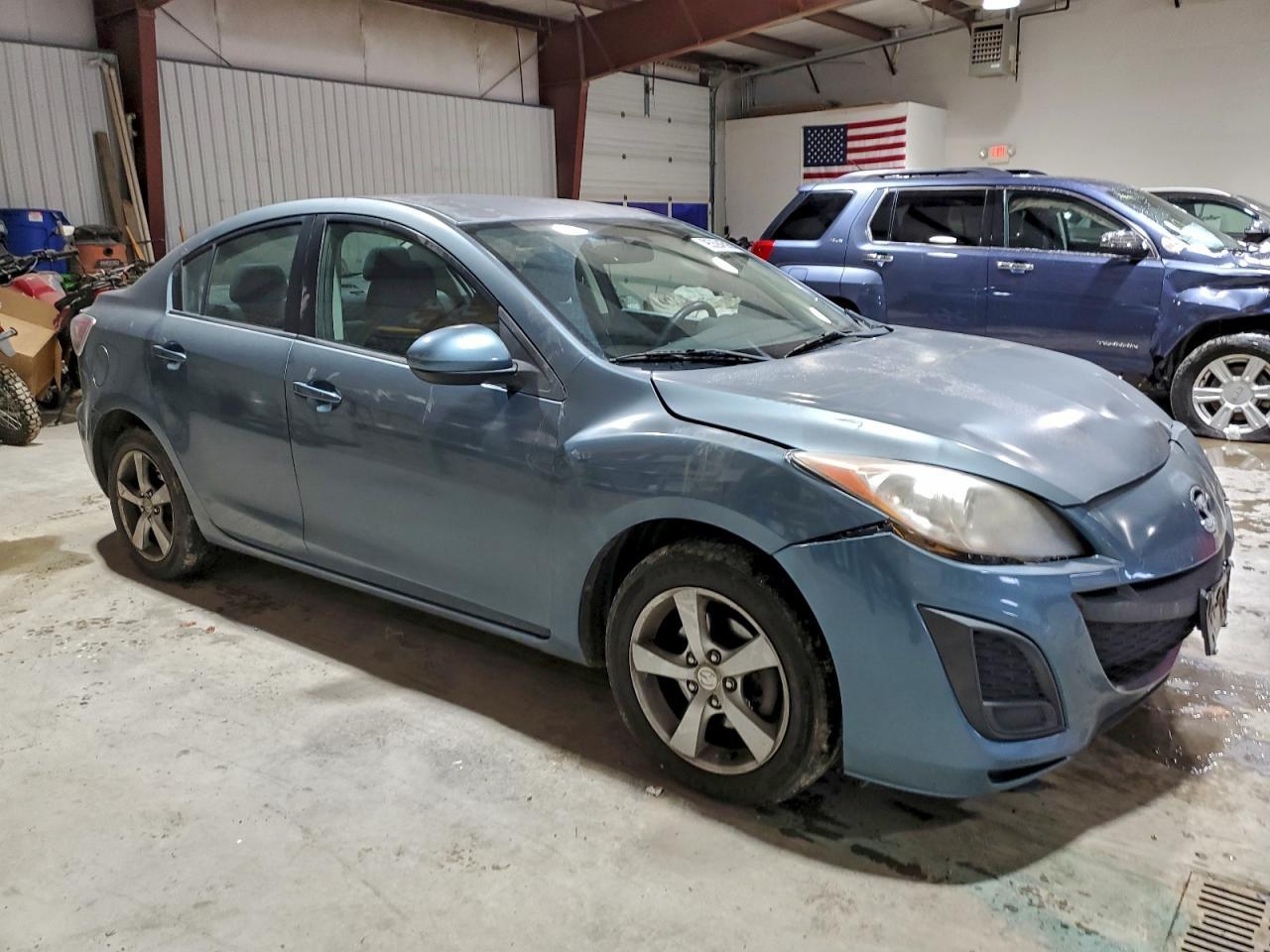 2010 Mazda 3 I - Image 4