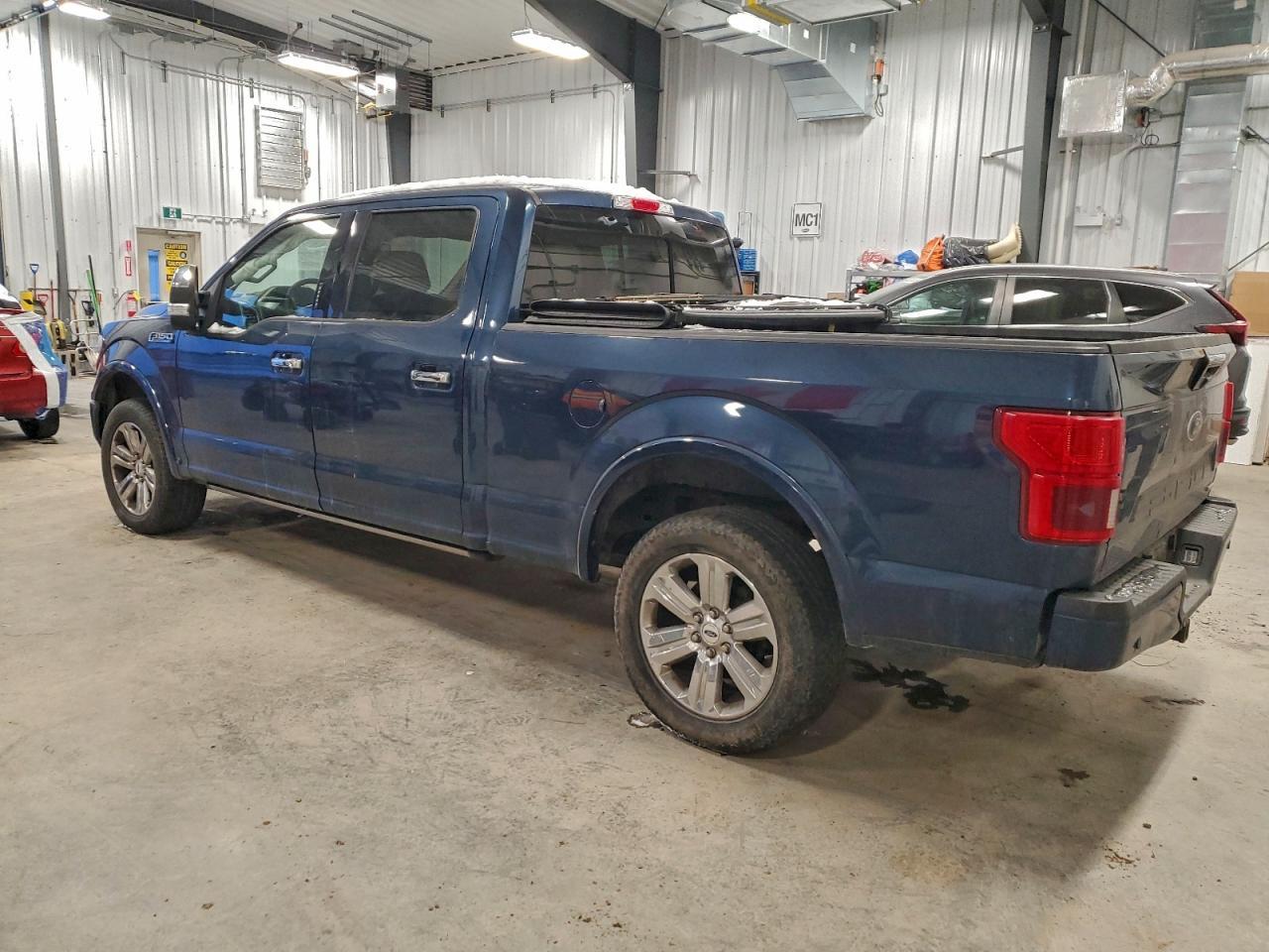 2018 Ford F150 Lariat - Фото 2