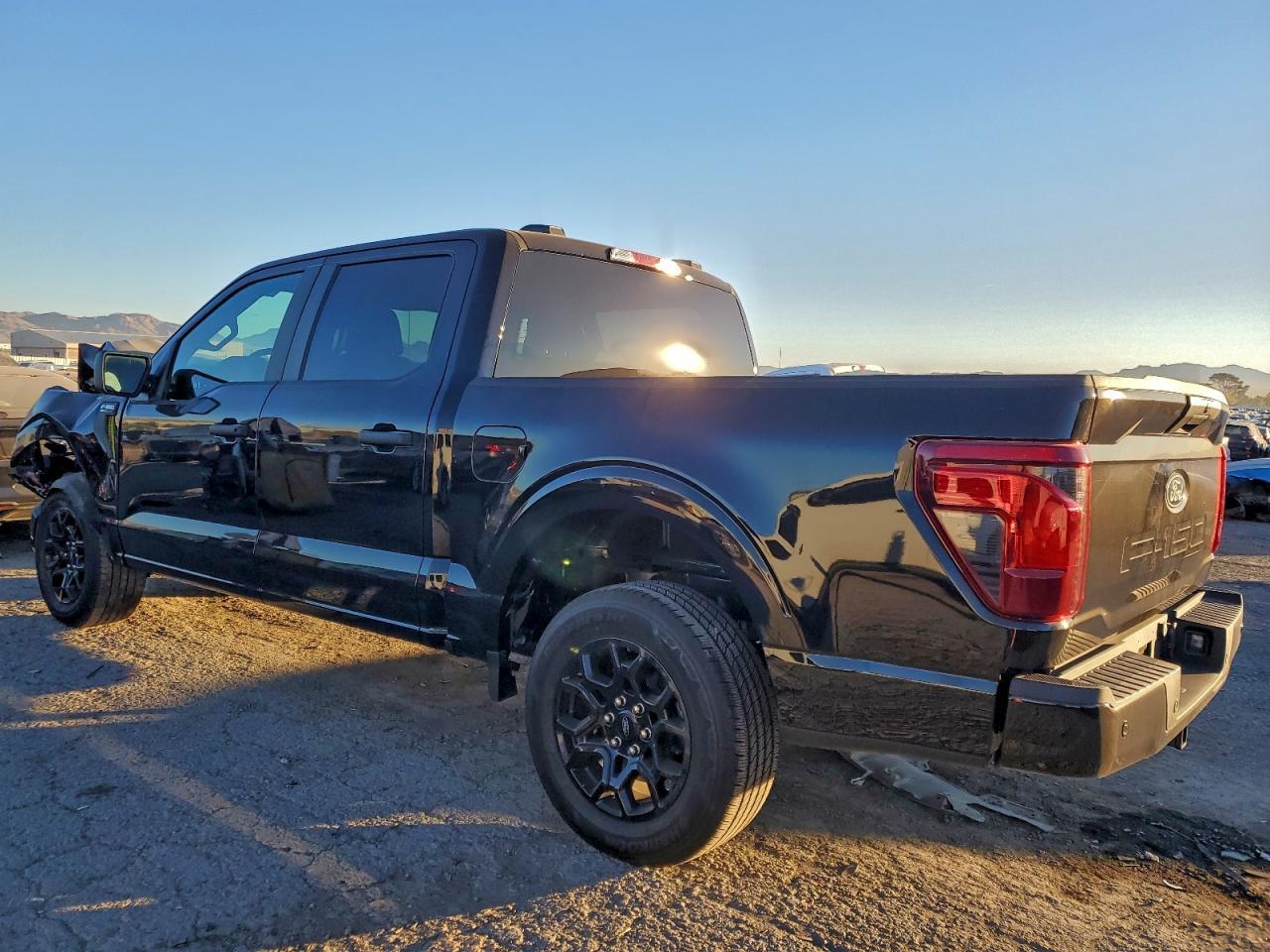 2025 Ford F150 Stx - Фото 2