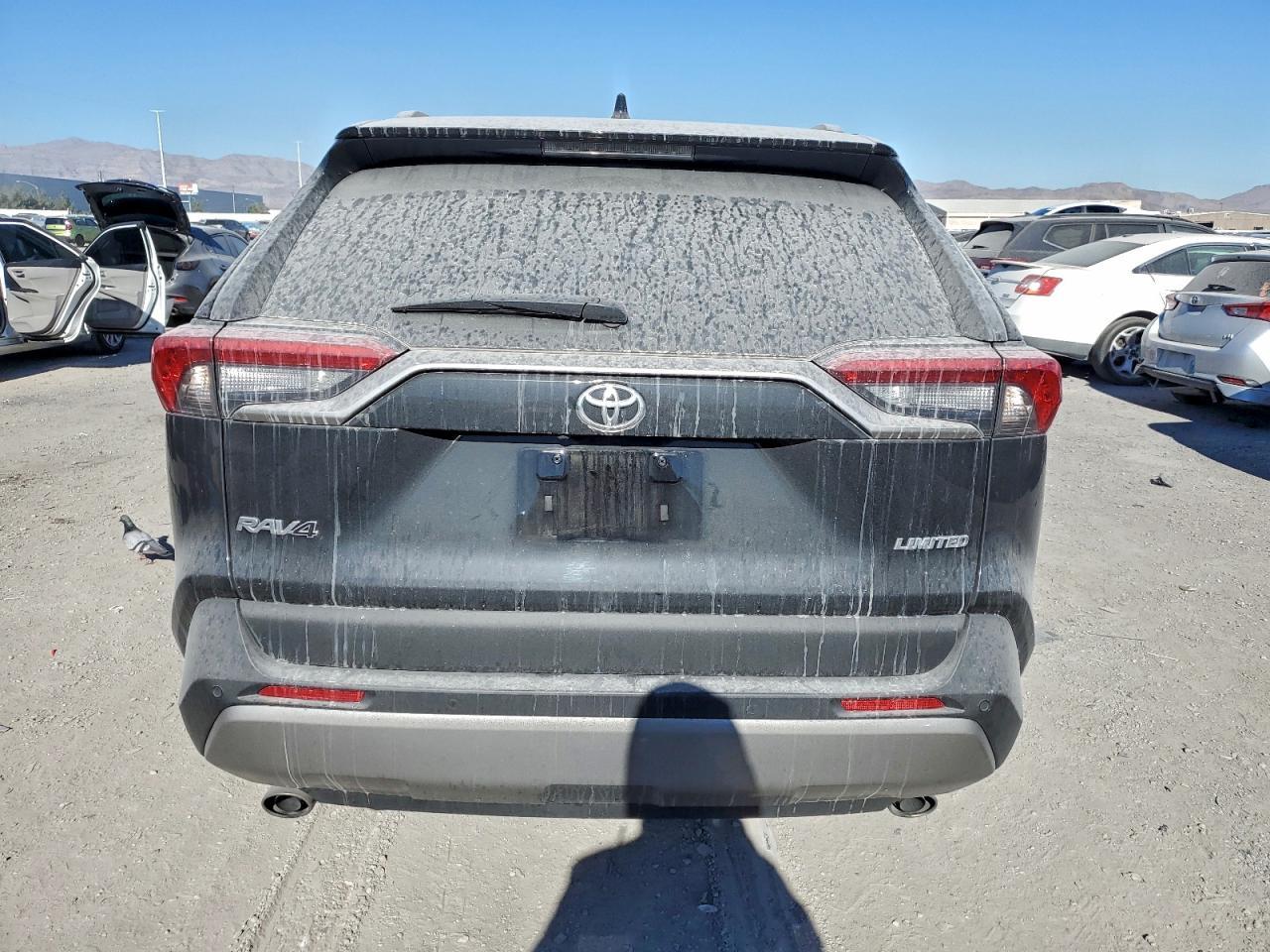 2025 Toyota Rav4 Limited - Фото 6