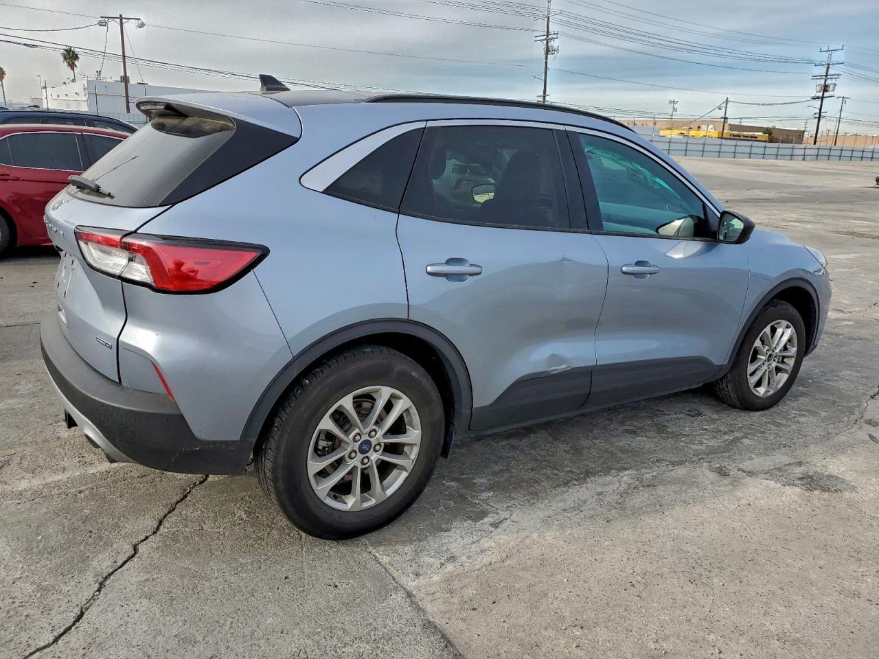 2022 Ford Escape Se - Image 3