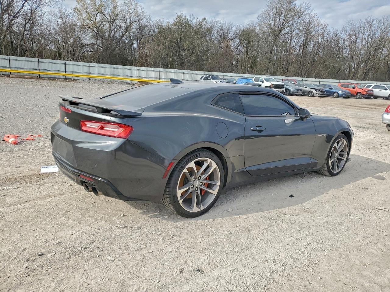 2017 Chevrolet Camaro Ss - Фото 3