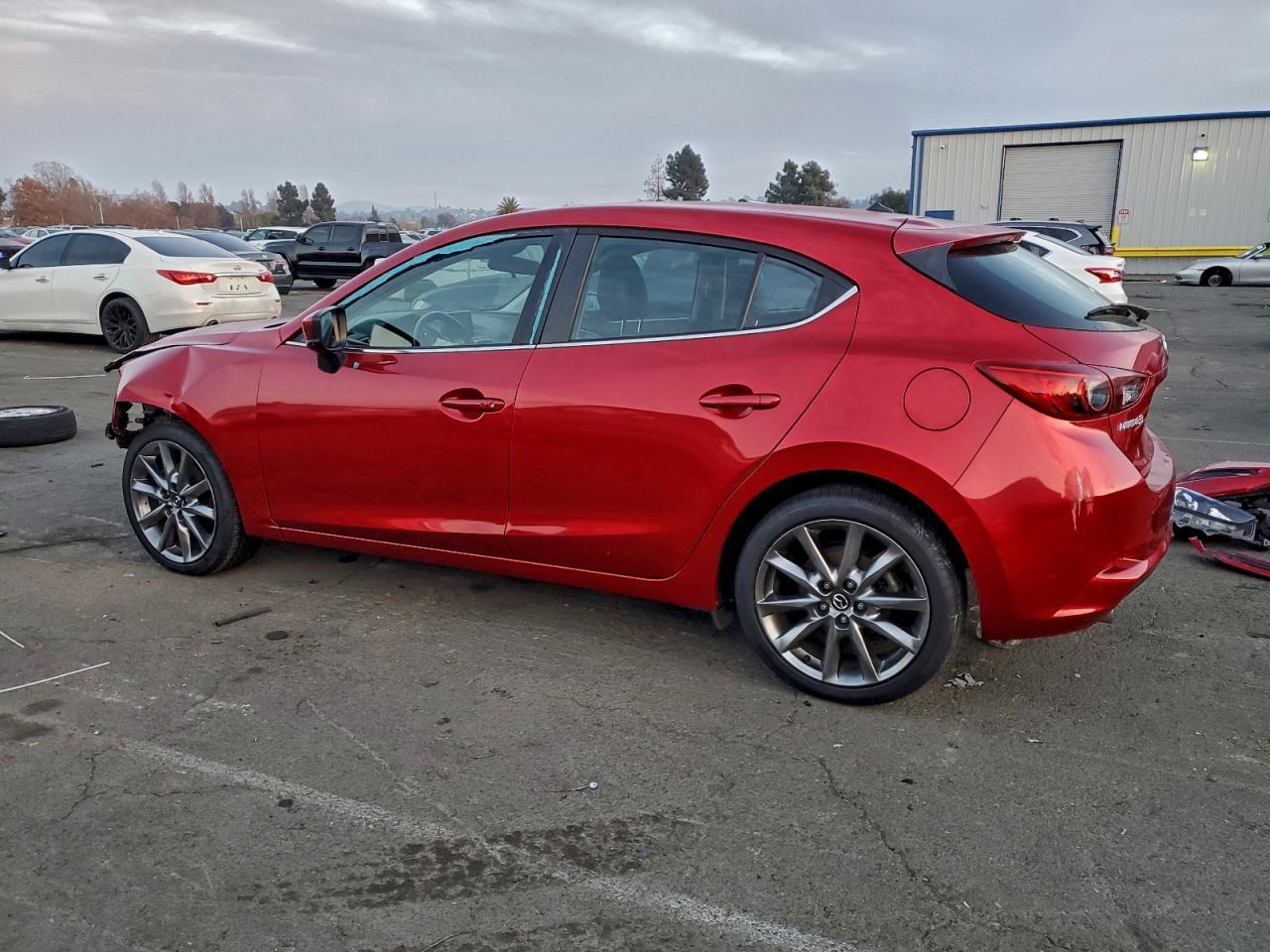 2018 Mazda 3 Touring - Фото 2