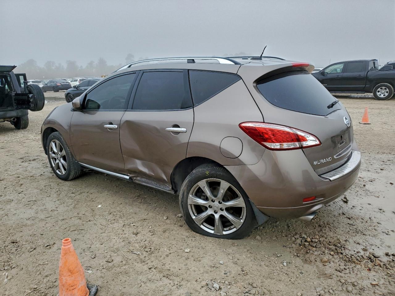 2013 Nissan Murano S - Фото 2