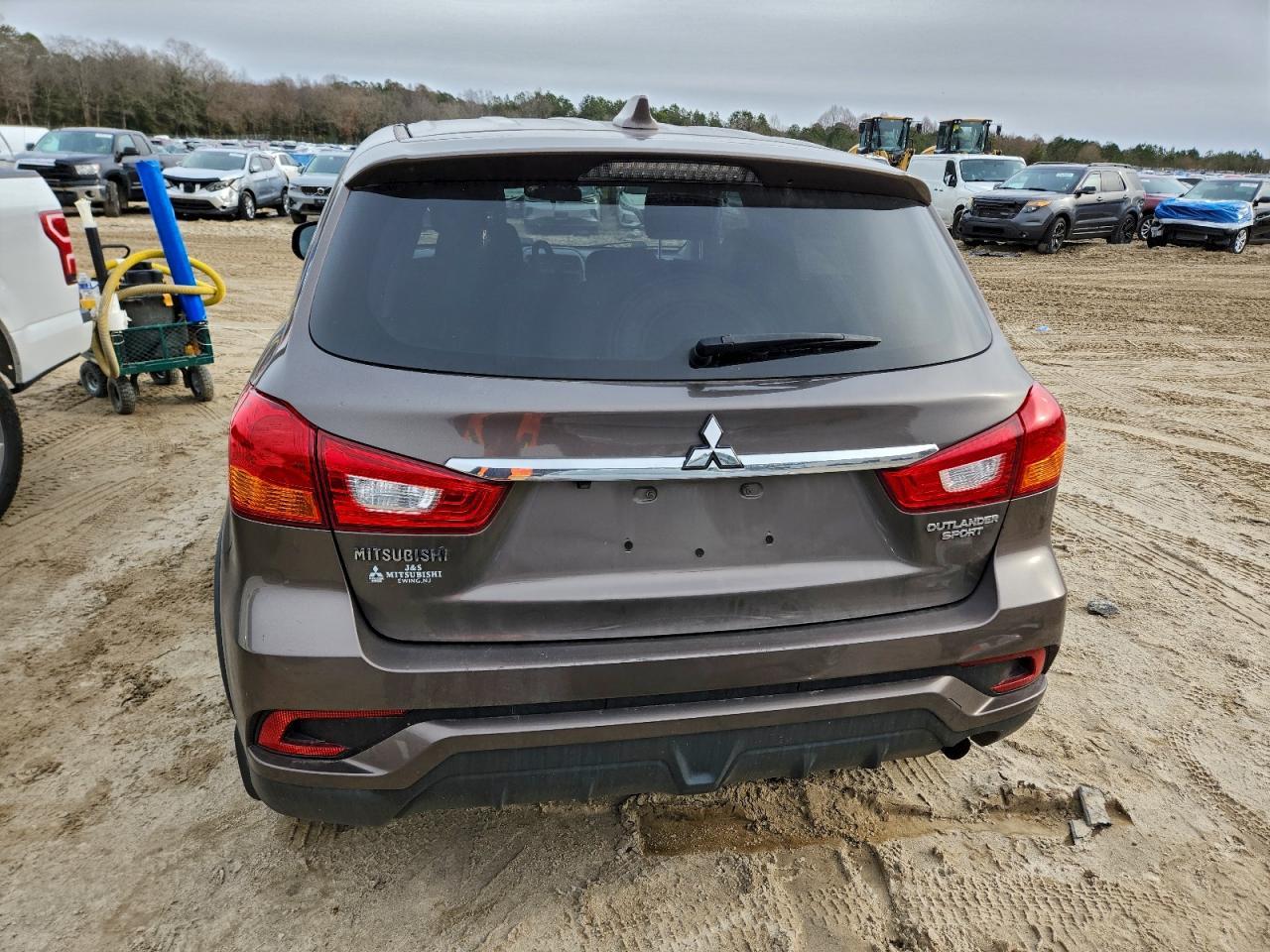 2019 Mitsubishi Outlander Sport Es - Фото 6