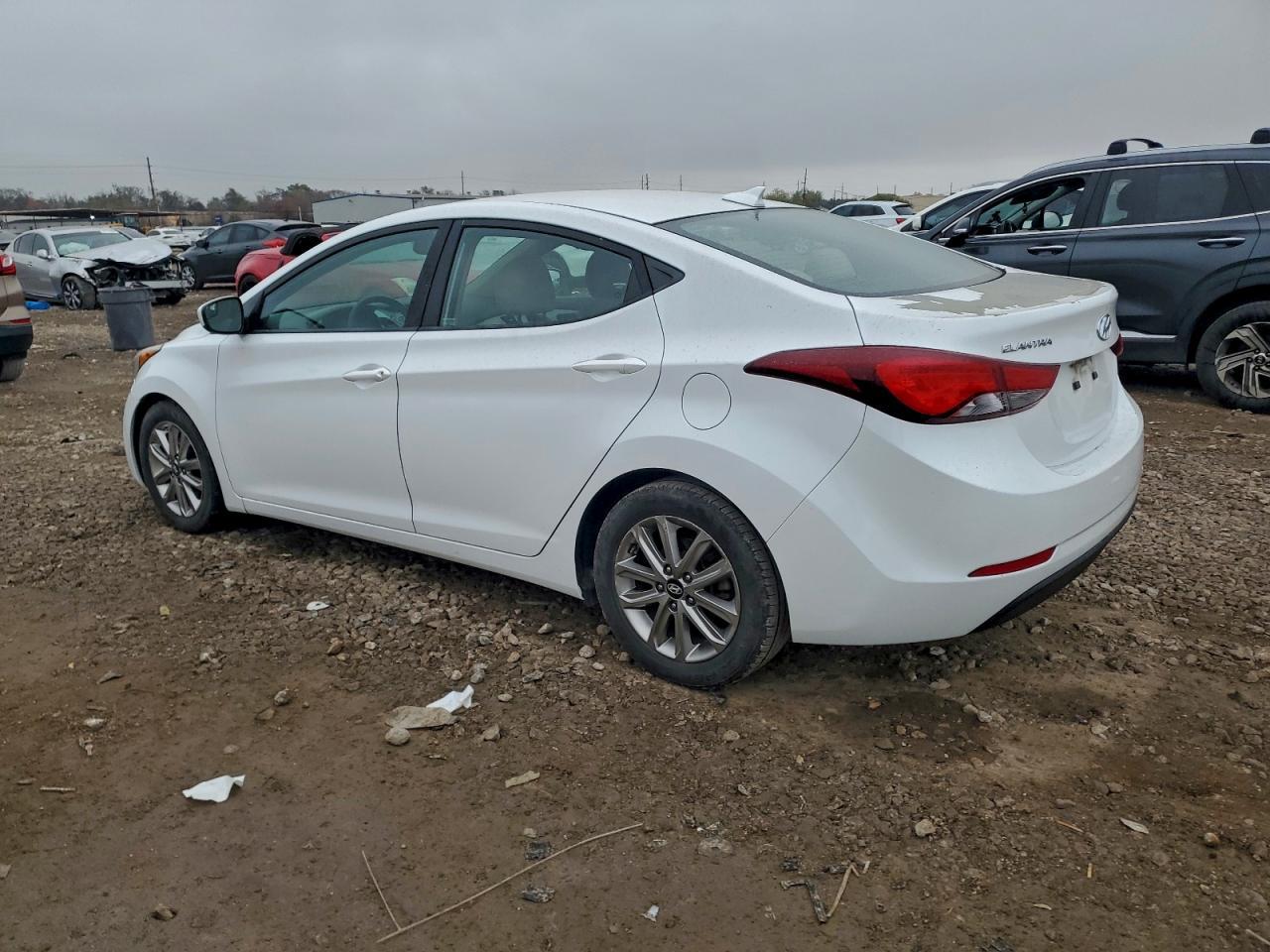 2016 Hyundai Elantra Se - Фото 2