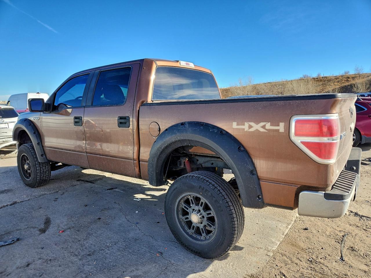 2011 Ford F150 Supercrew - Фото 2