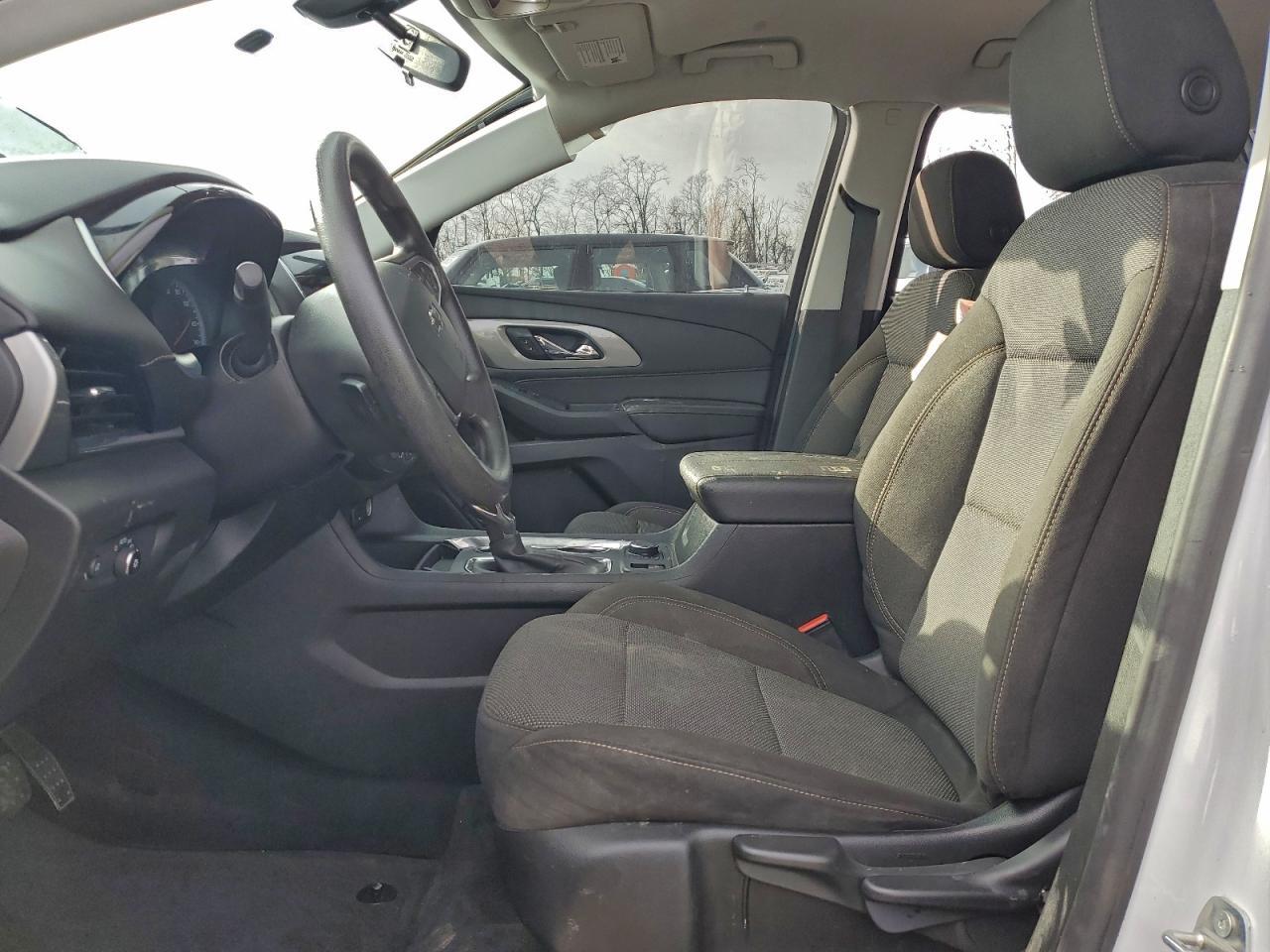 2021 Chevrolet Traverse Ls - Image 7