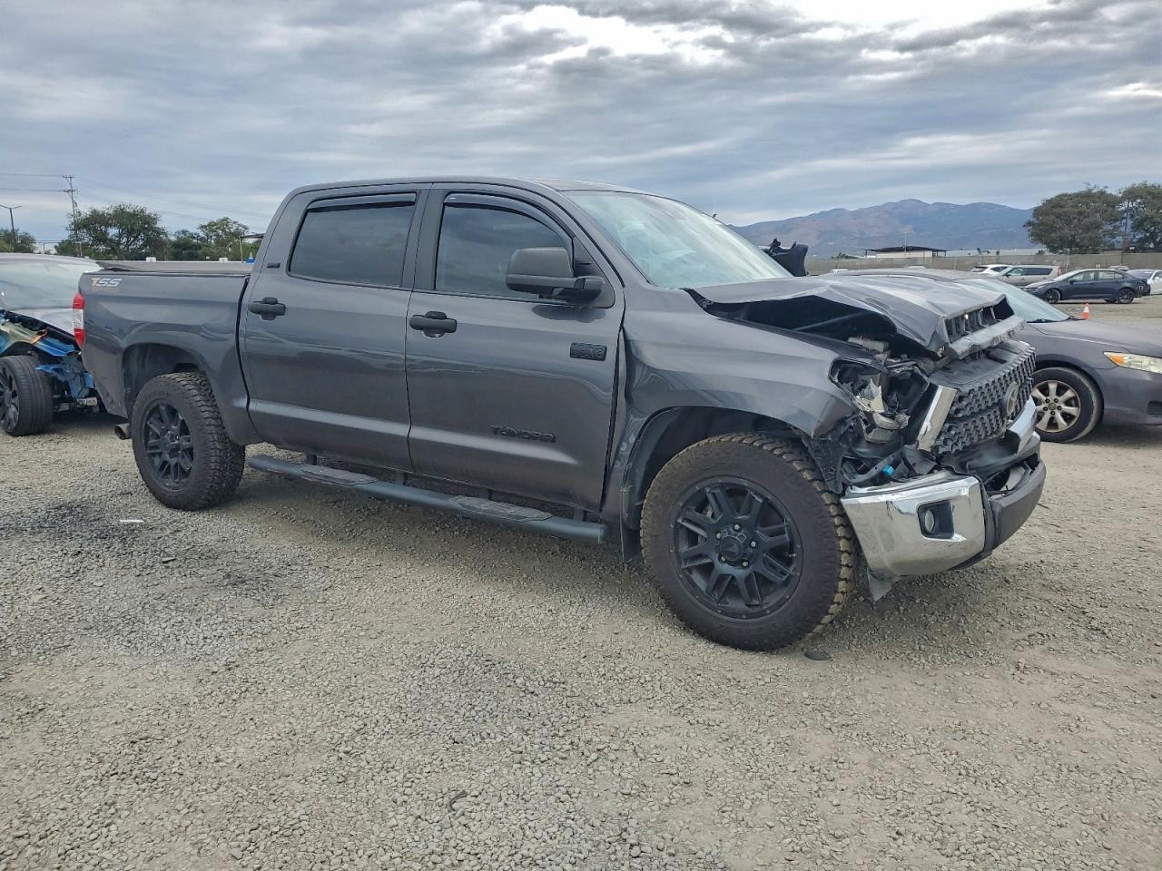 2021 Toyota Tundra Crewmax Sr5 - Фото 4