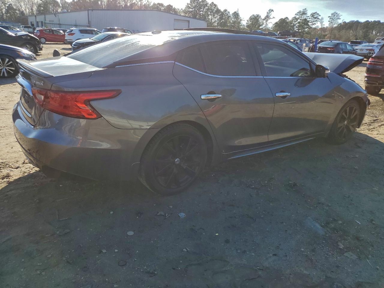 2017 Nissan Maxima 3.5S - Фото 3