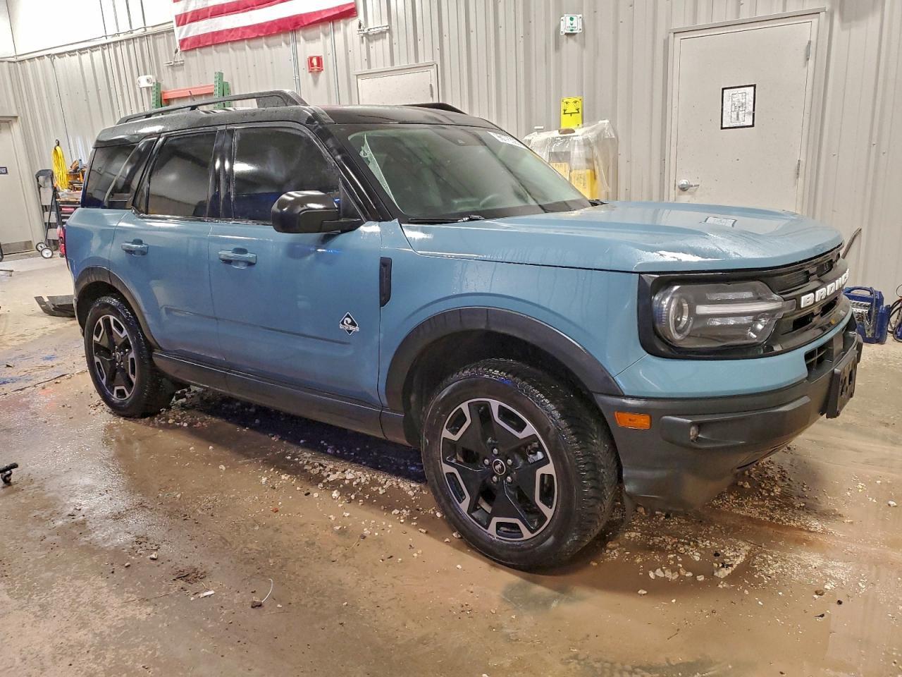 2021 Ford Bronco Sport Outer Banks - Image 4