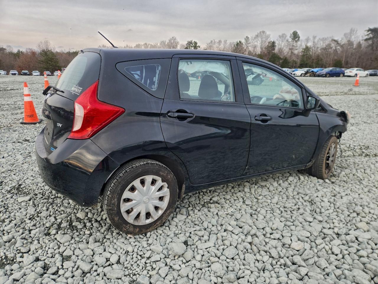 2015 Nissan Versa Note S - Image 3