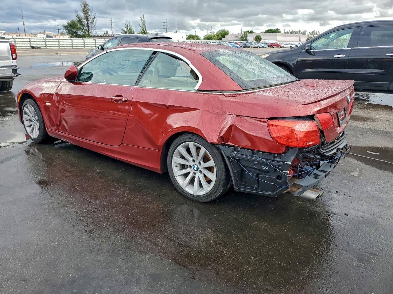 2013 BMW 328 I - Image 2