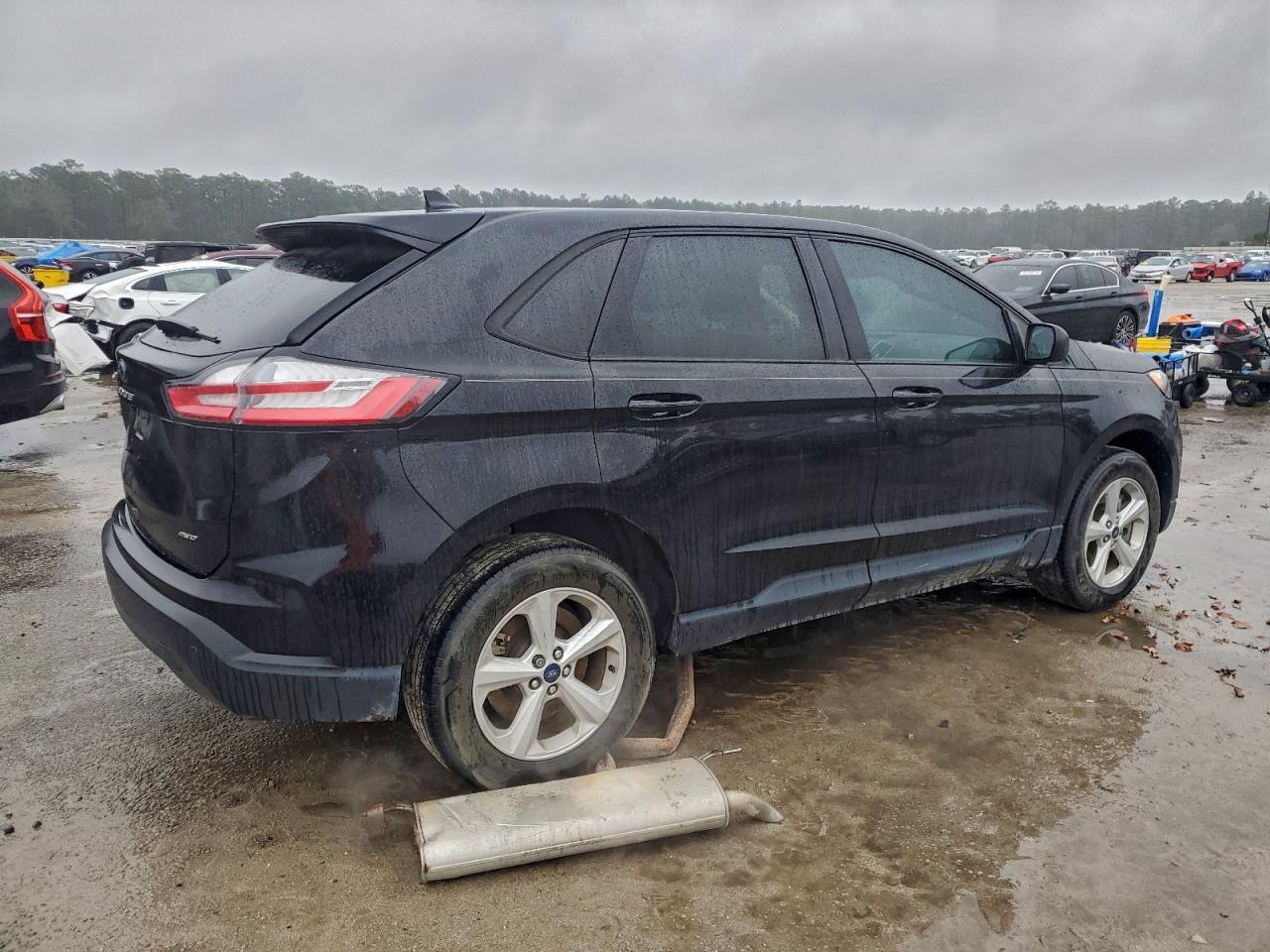 2021 Ford Edge Se - Image 3
