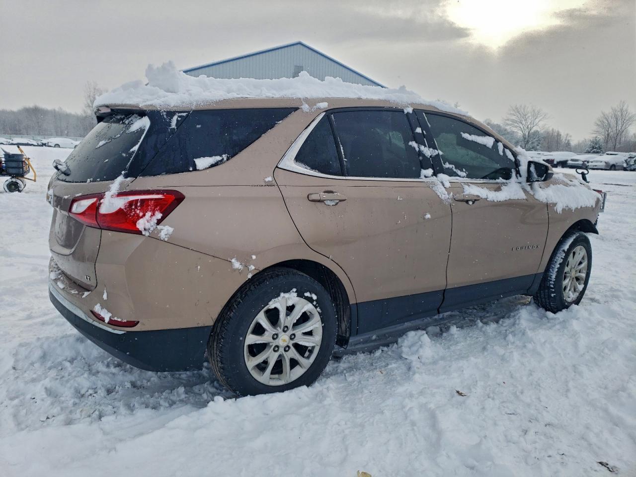 2019 Chevrolet Equinox Lt - Image 3