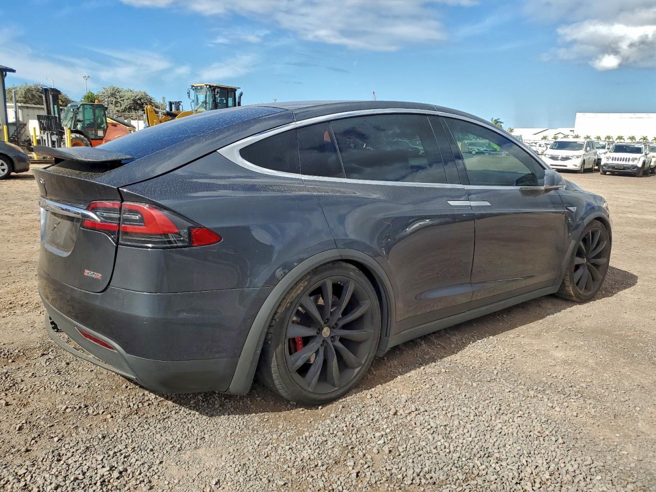 2016 Tesla Model X - Image 3