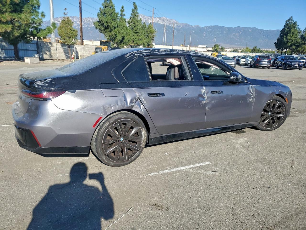 2024 BMW 740 I - Image 3