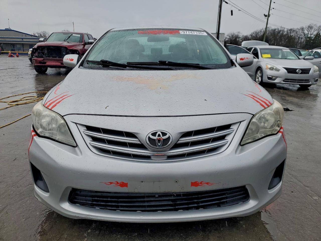 2013 Toyota Corolla Base - Фото 5