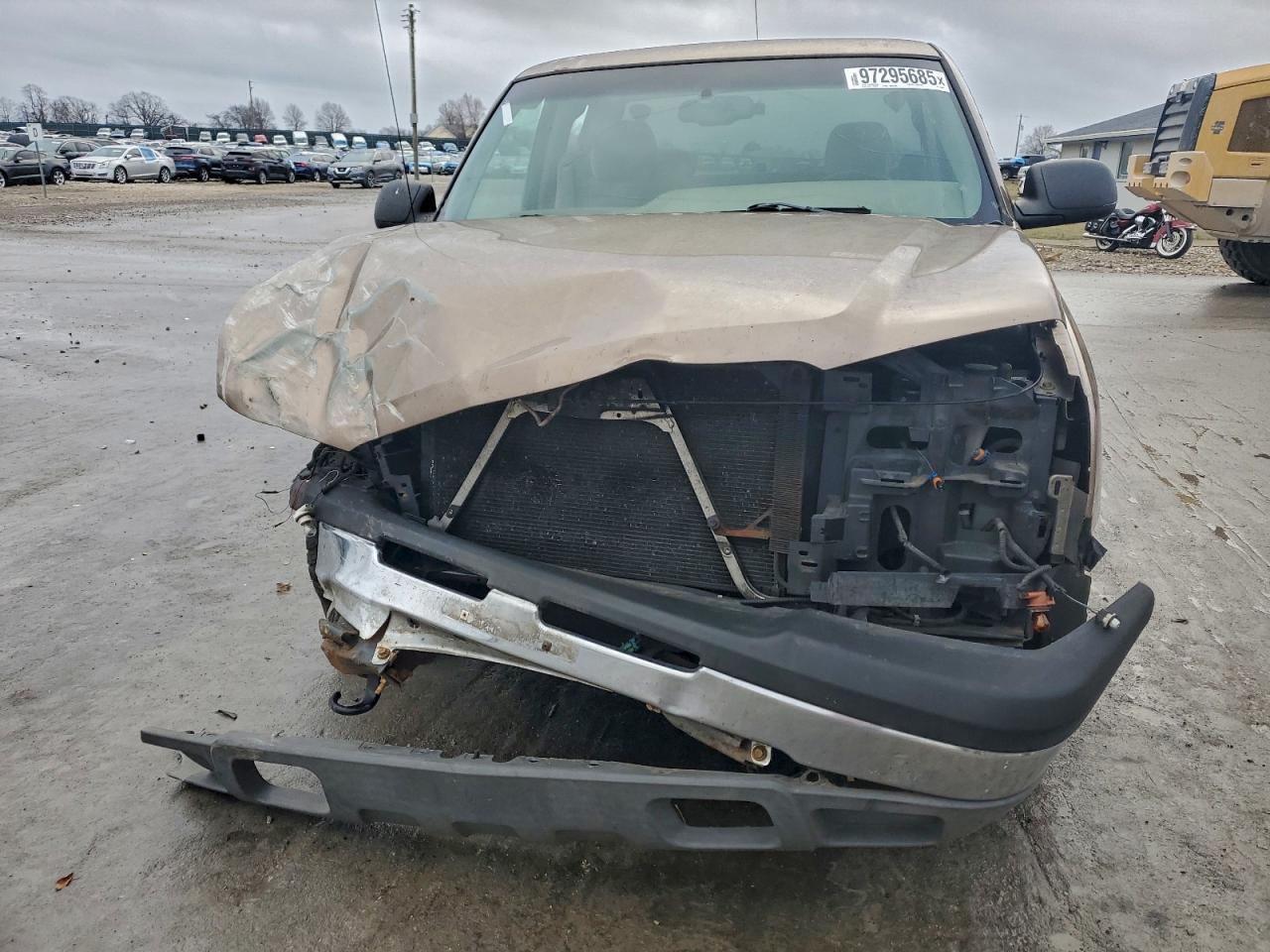 2003 Chevrolet Silverado C1500 - Фото 5
