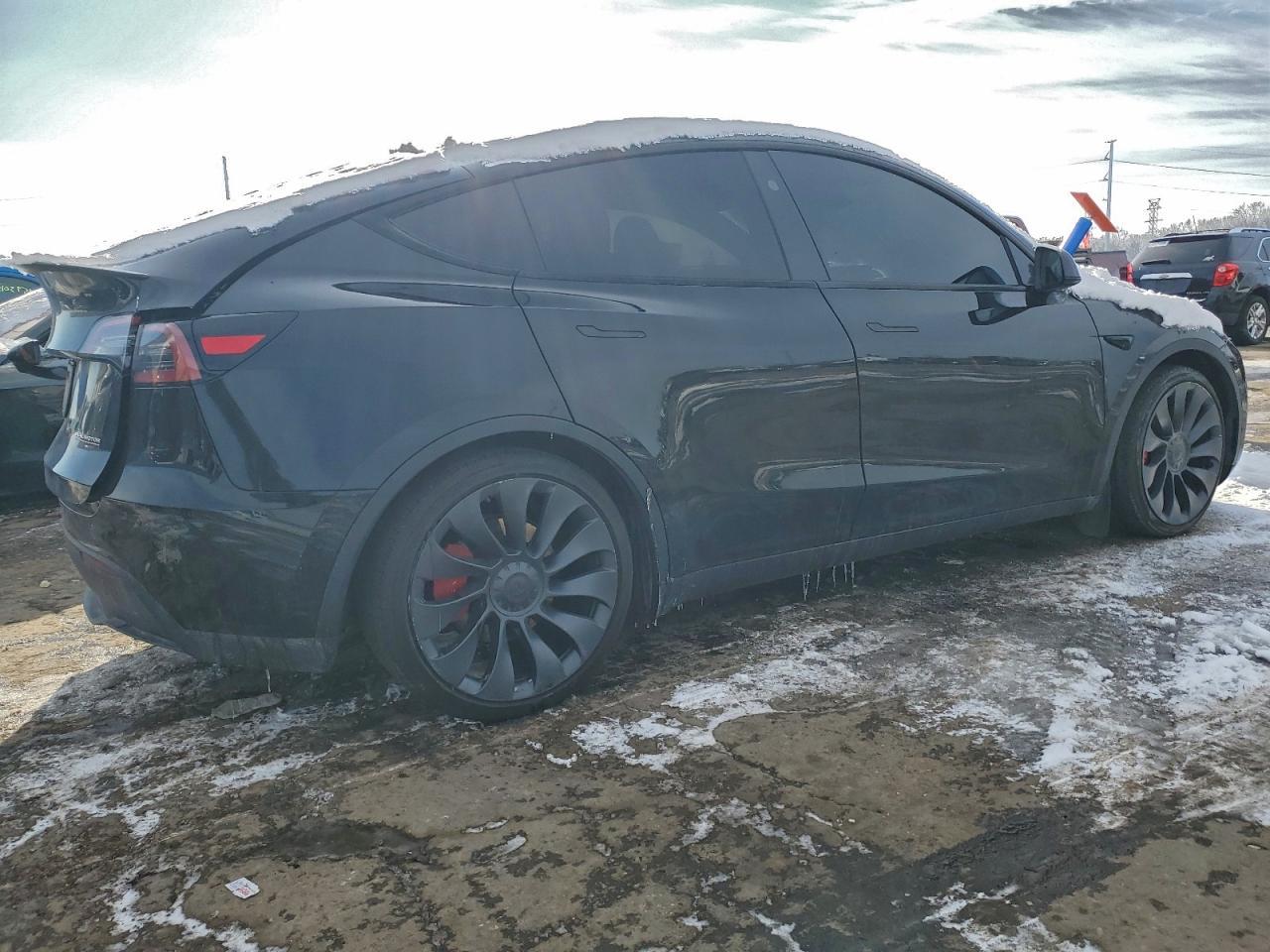 2024 Tesla Model Y - Image 3