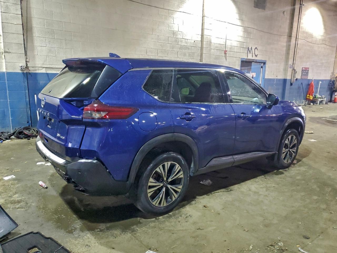 2023 Nissan Rogue Sv - Фото 3