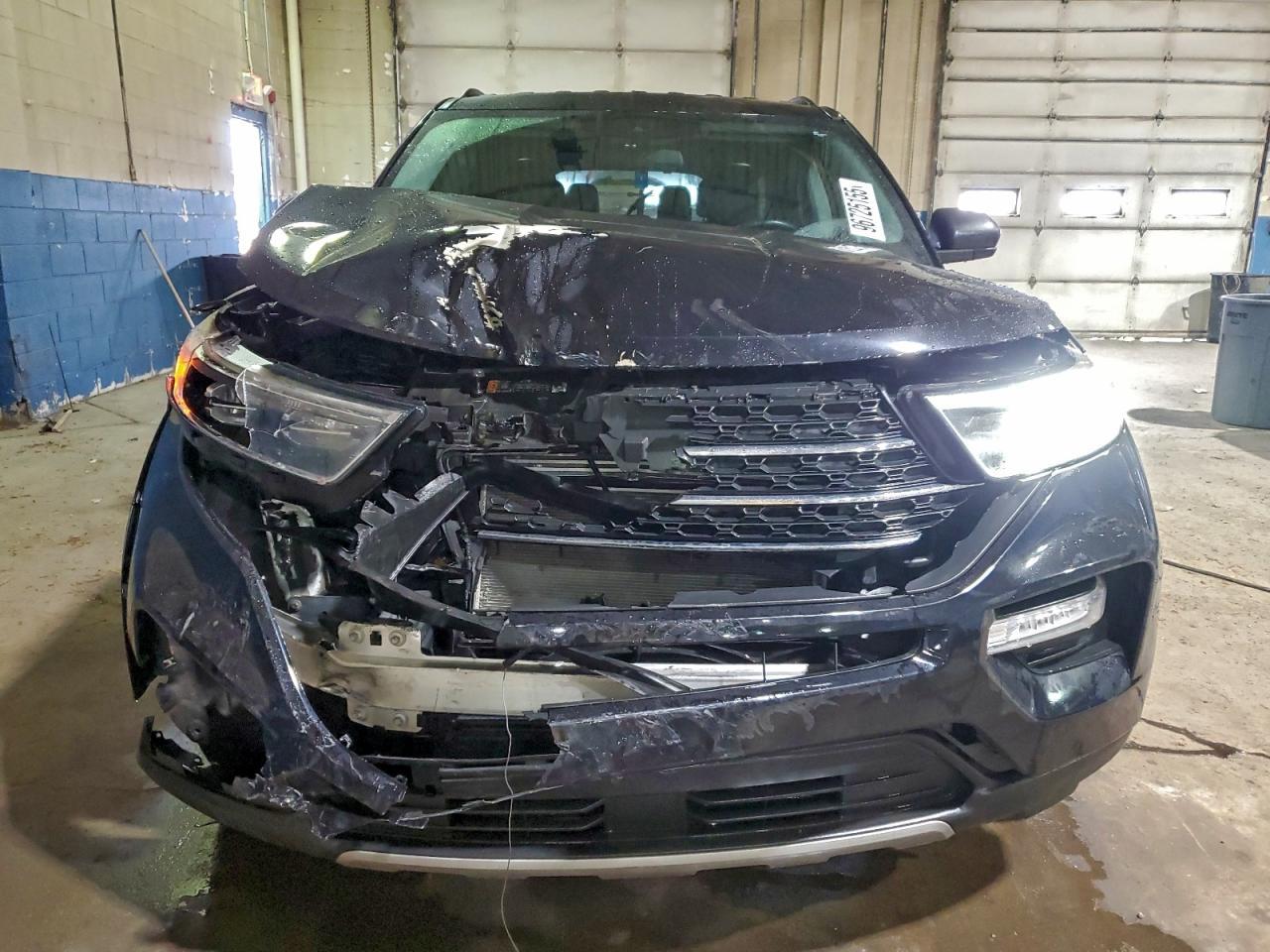 2022 Ford Explorer Xlt - Image 5