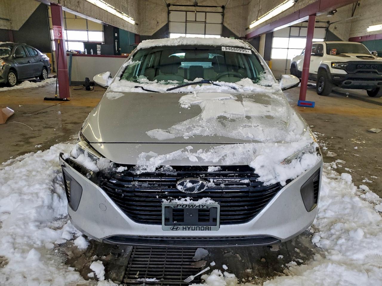 2019 Hyundai Ioniq Blue - Фото 5