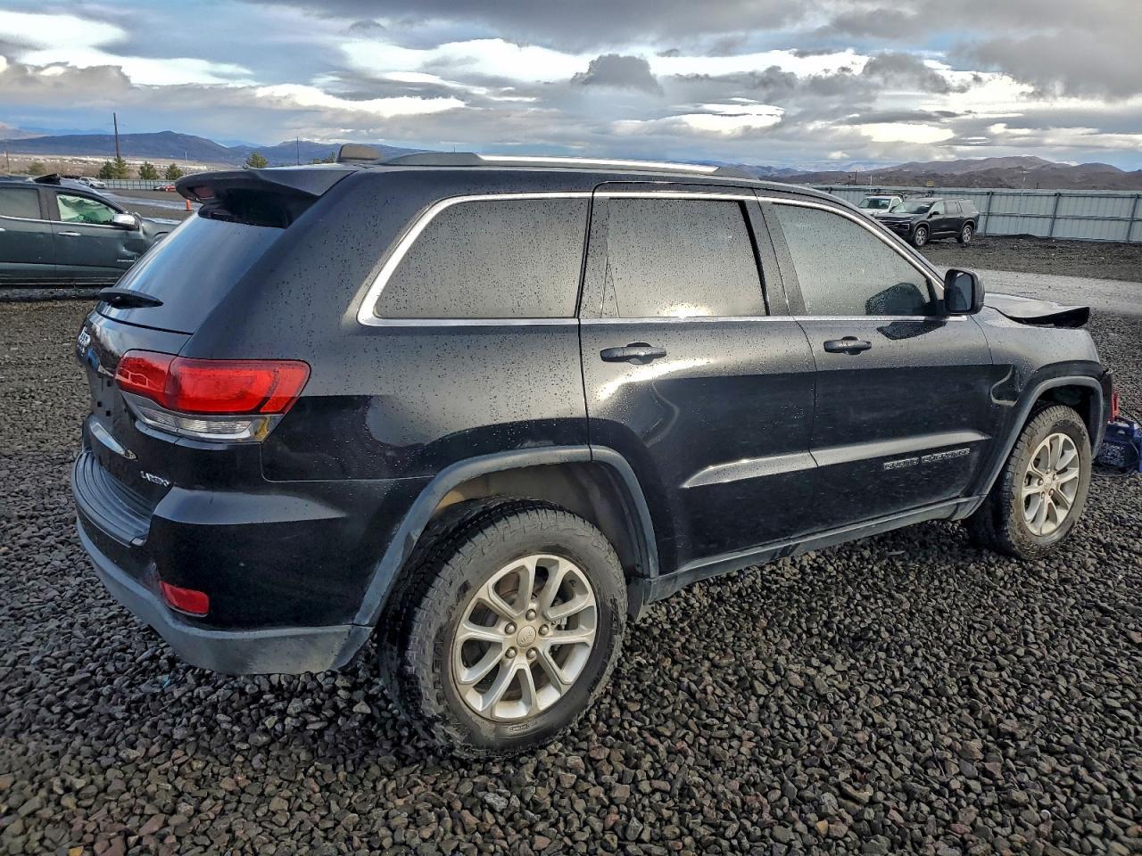 2021 Jeep Grand Cherokee Laredo - Фото 3