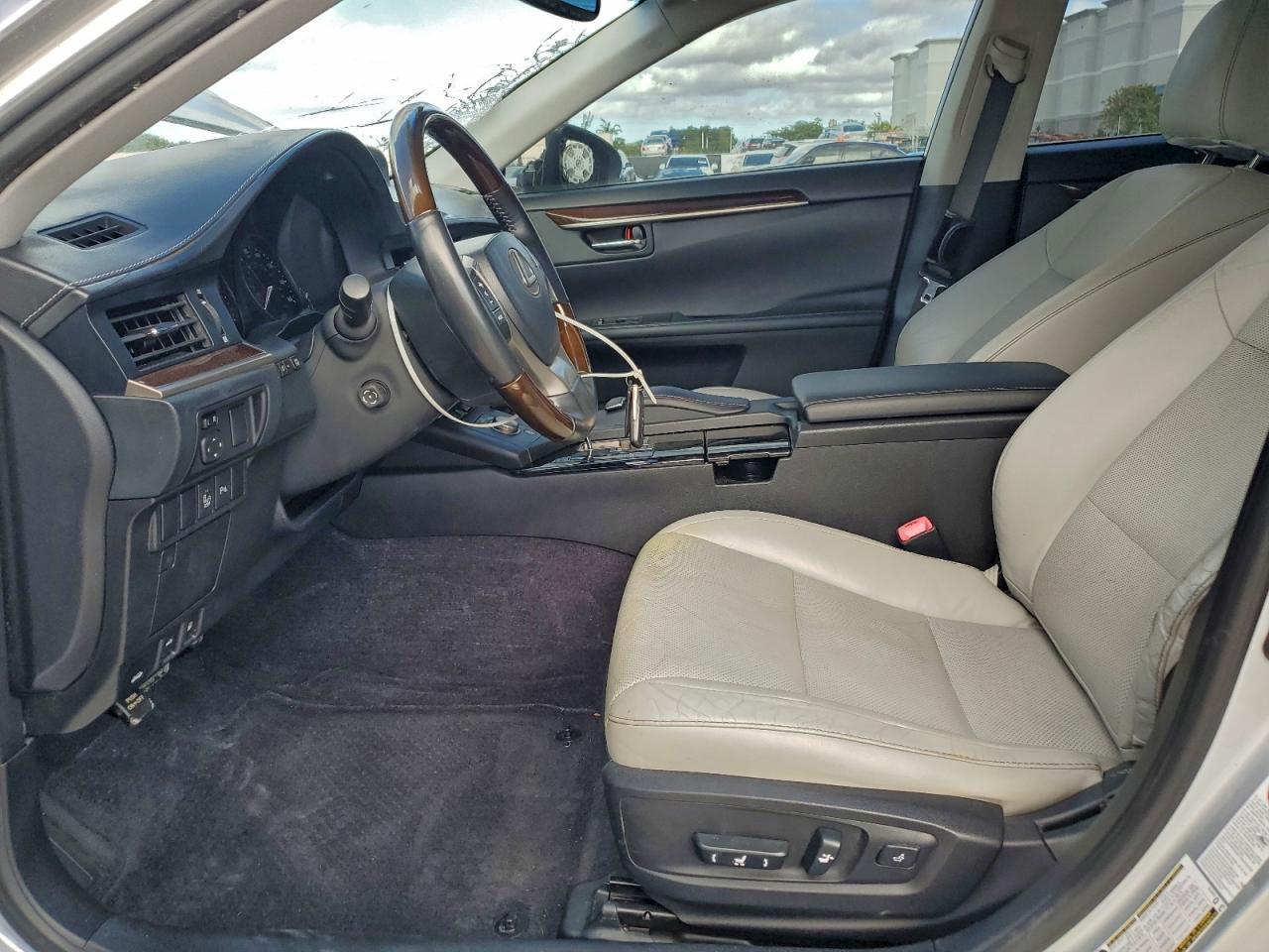 2014 Lexus Es 350 - Image 7