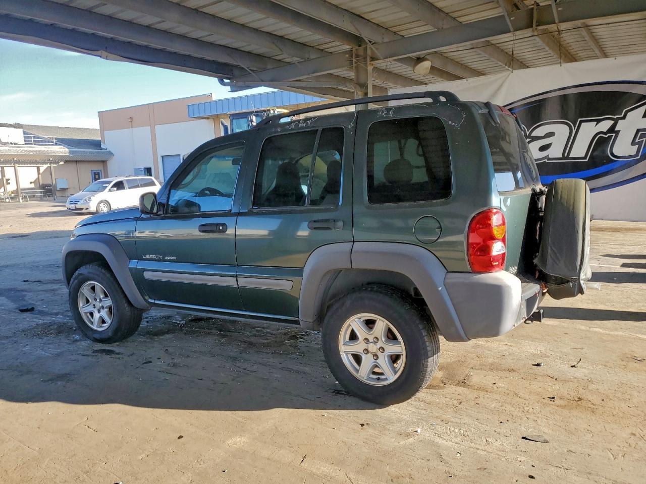 2002 Jeep Liberty Sport - Image 2