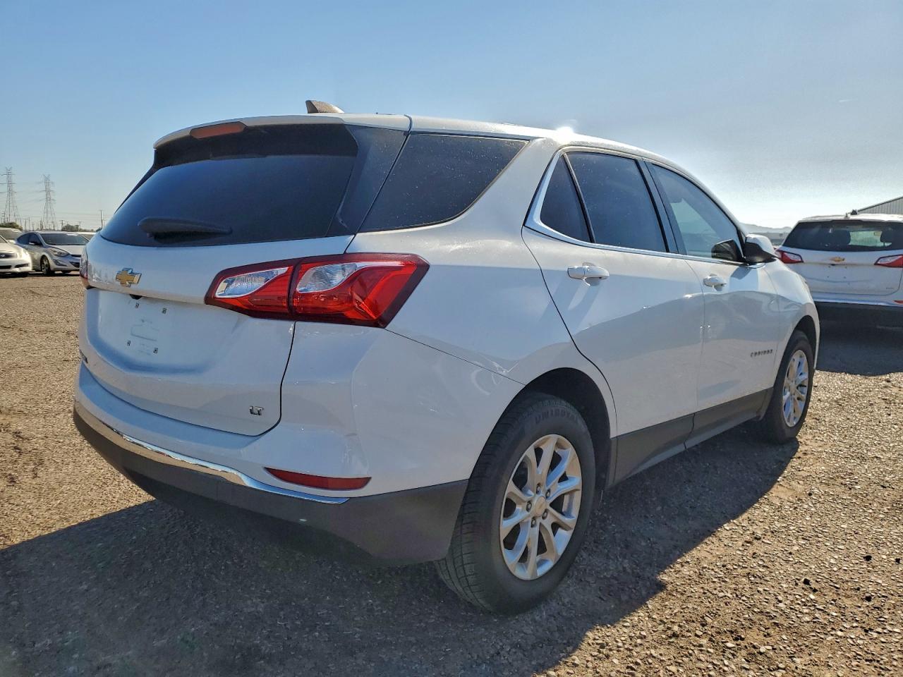2019 Chevrolet Equinox Lt - Image 3
