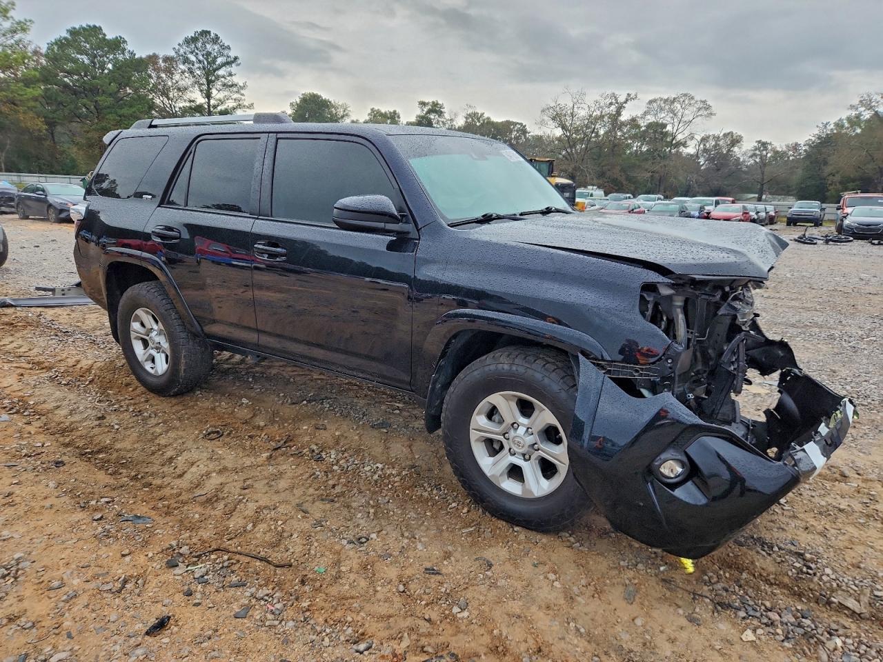 2021 Toyota 4Runner Sr5 - Image 4
