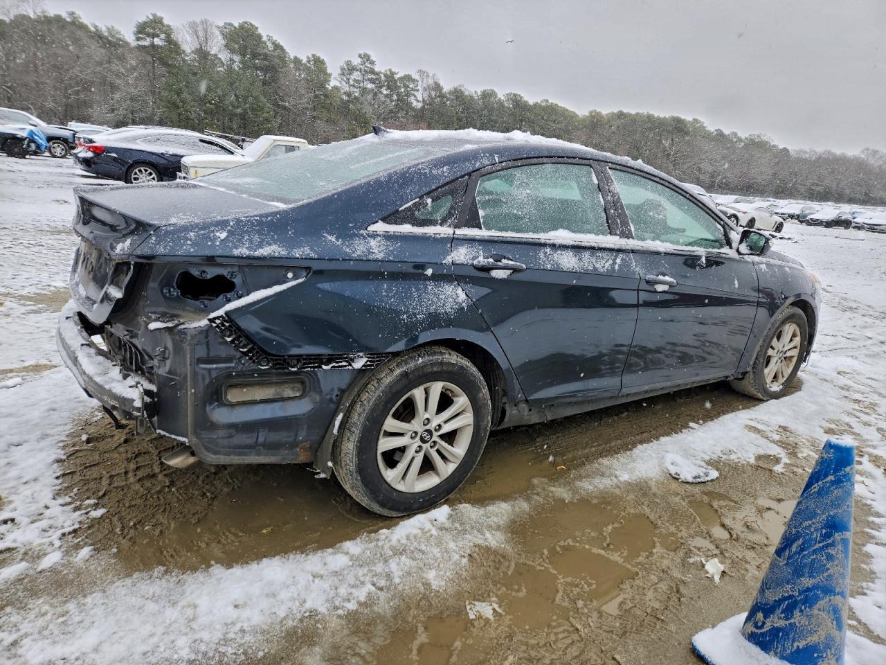 2014 Hyundai Sonata Gls - Image 3