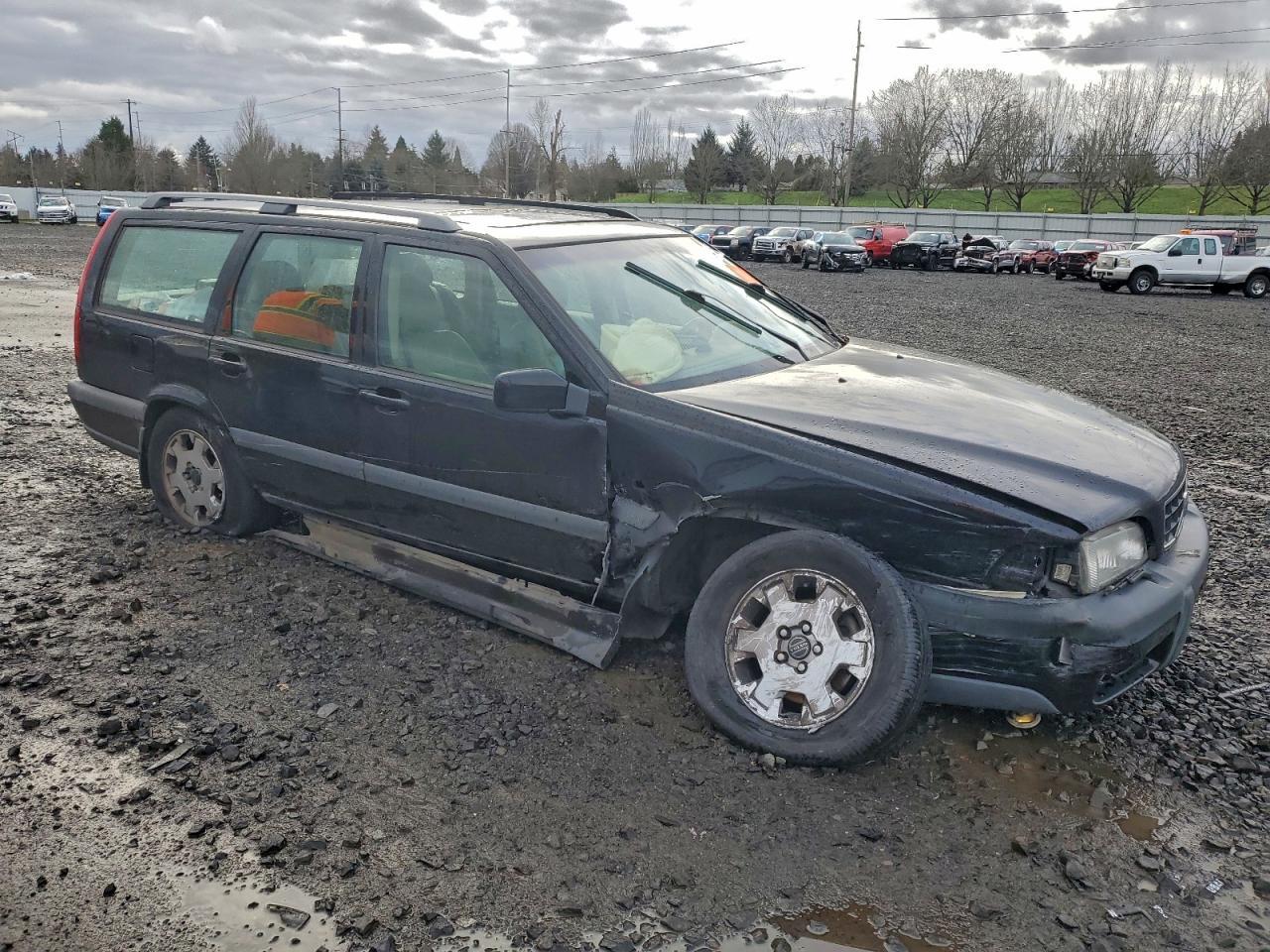 2000 Volvo V70 Xc - Фото 4