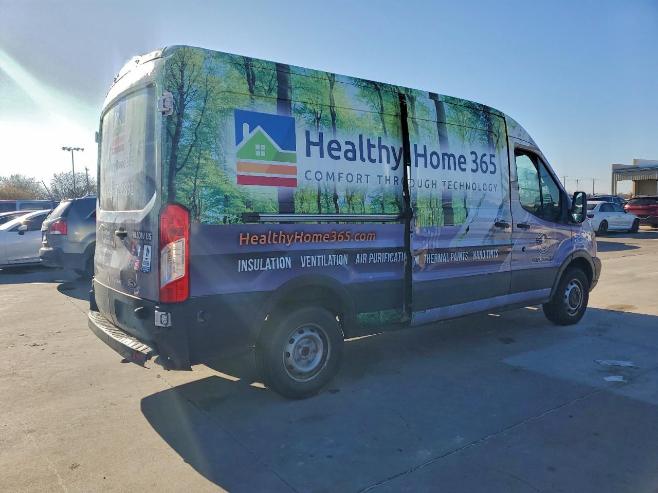 2019 Ford Transit 250 Delivery Van - Image 3