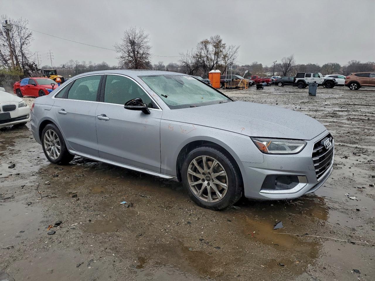 2022 Audi A4 Premium 40 - Фото 4