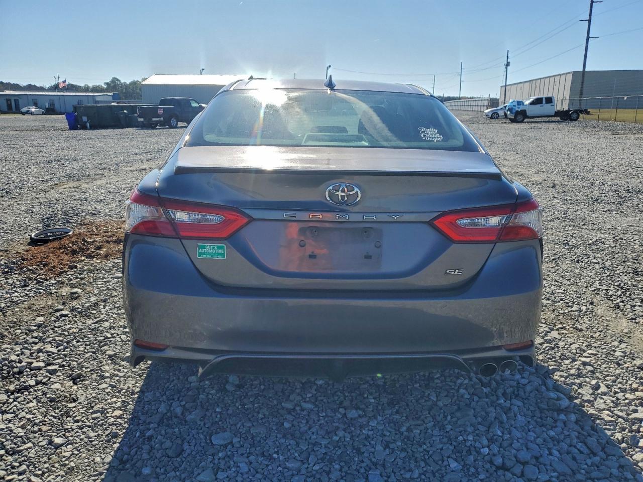 2019 Toyota Camry L - Фото 6
