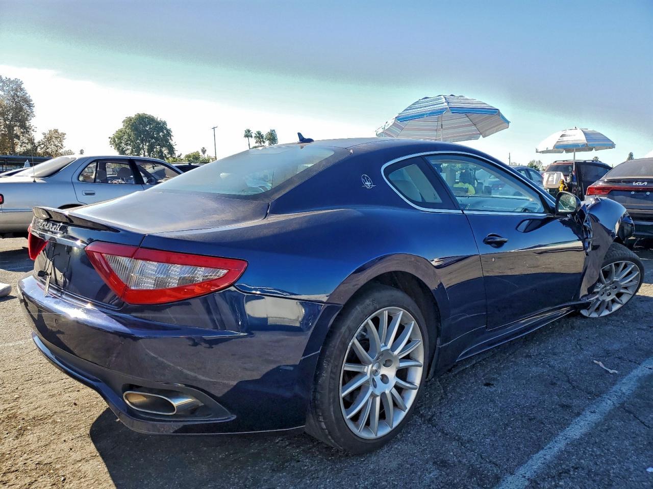 2012 Maserati Granturismo S - Фото 3
