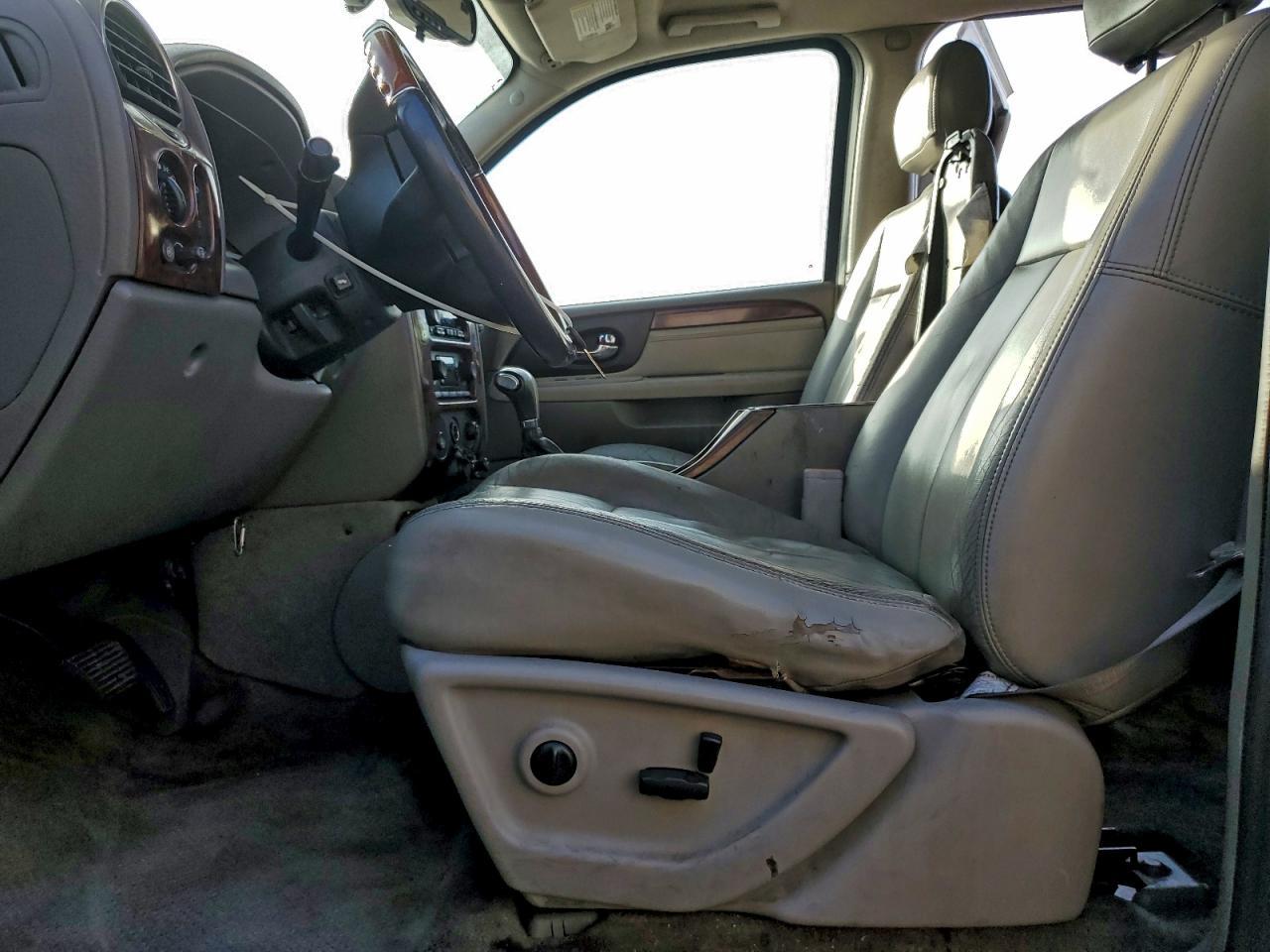 2005 GMC Envoy Denali Xl - Image 7