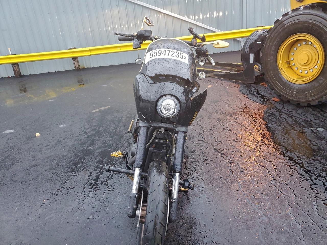 2021 Harley-Davidson Fxlrs - Фото 2