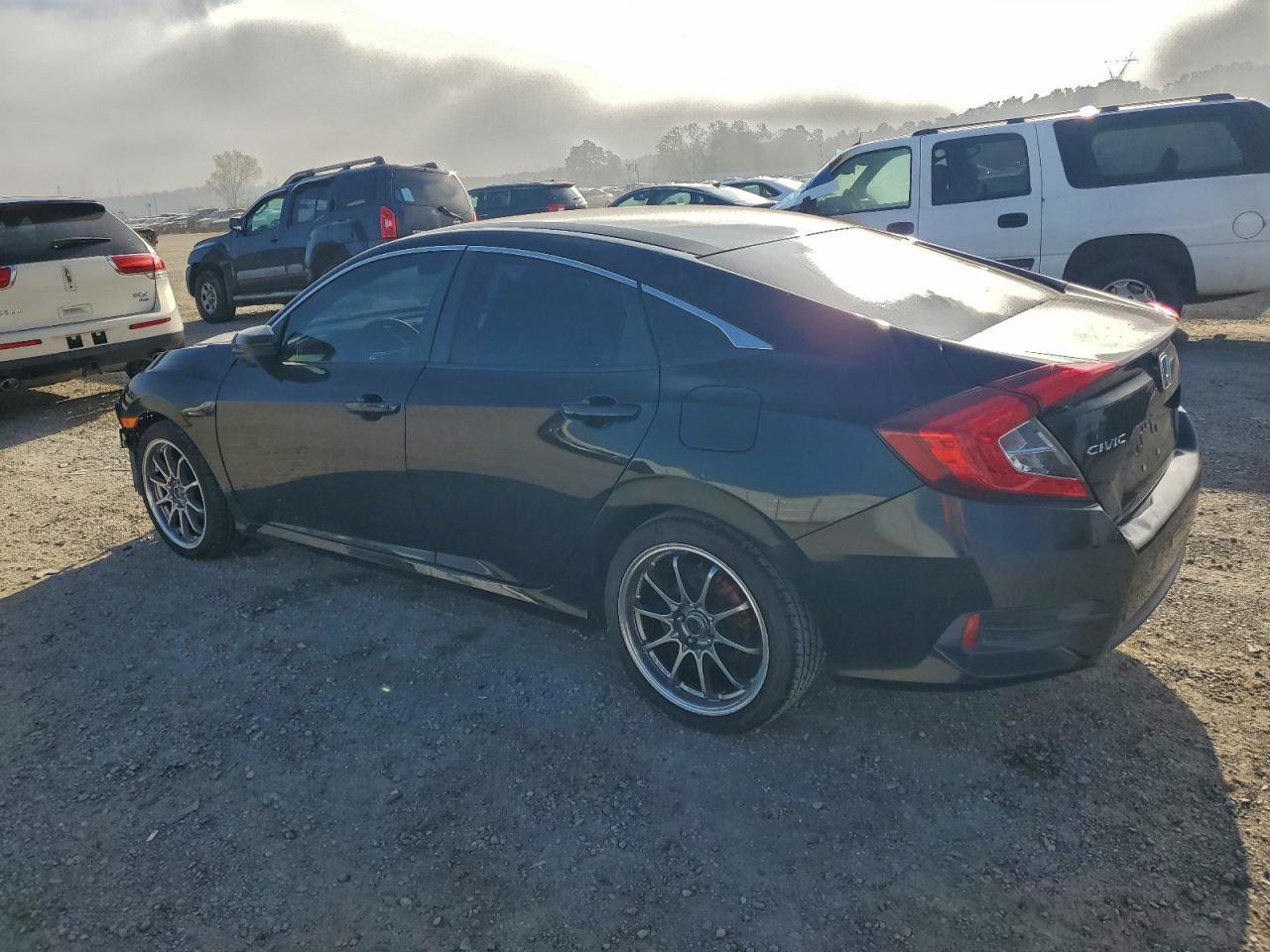 2018 Honda Civic Lx - Фото 2